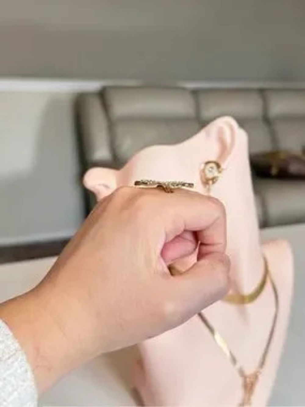 Gold Textured Statement Ring - Picture 4 of 8